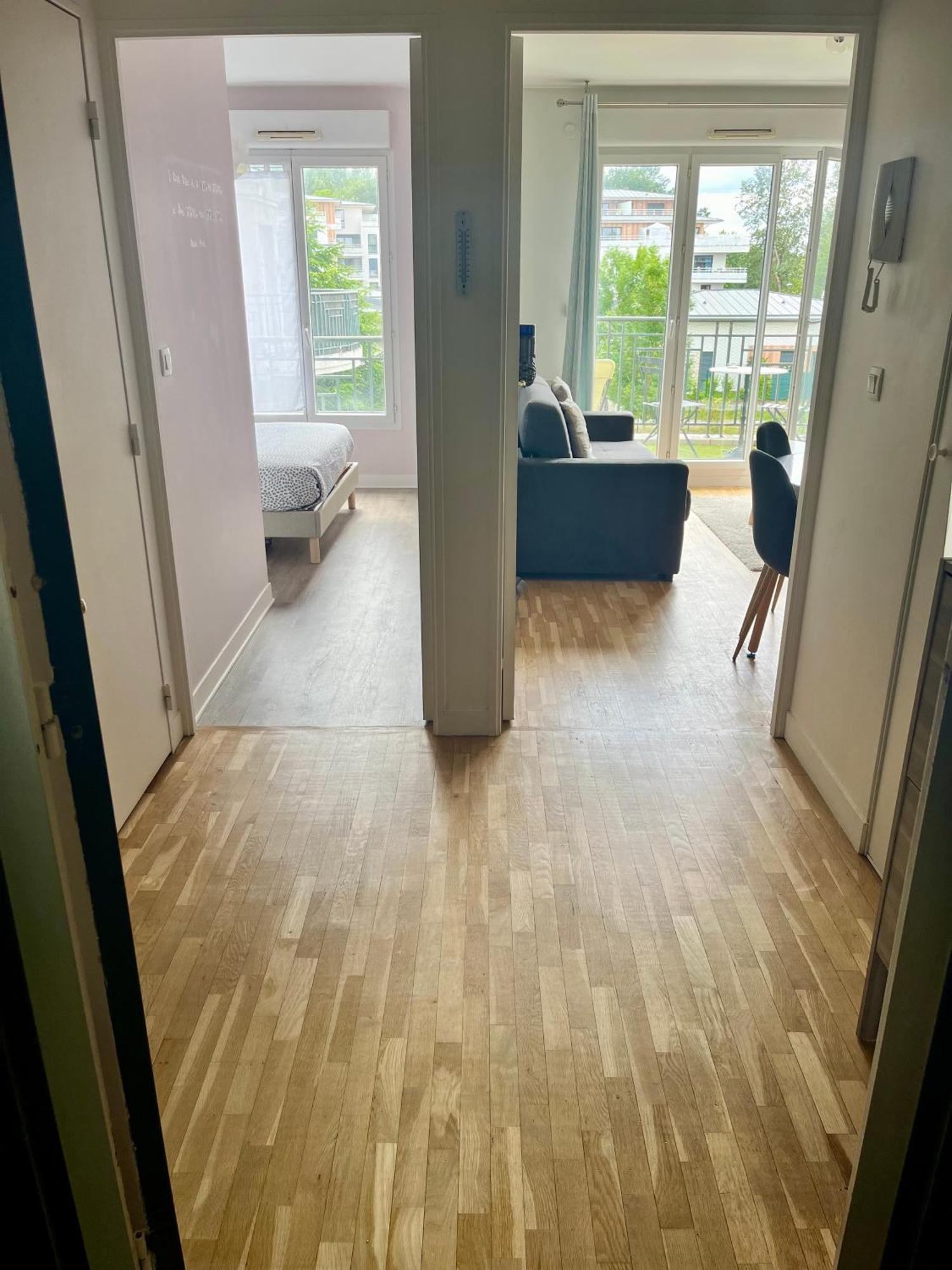 מונטבראן Appartement, Balcon, Parking, 5' Disneyland מראה חיצוני תמונה